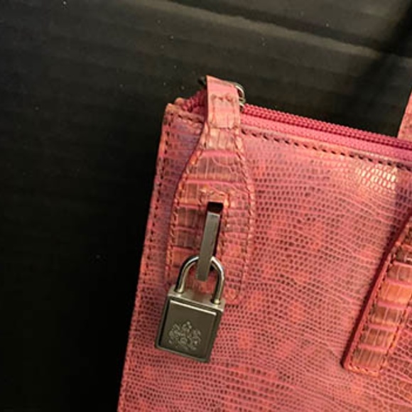 Harrods of London - Pretty Pink Purse - Picture 2 of 4